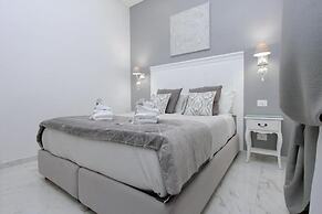 Roman Holiday Colosseo