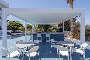 Naiades Hotel by Estia
