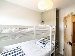 Blue Lobster Cottage