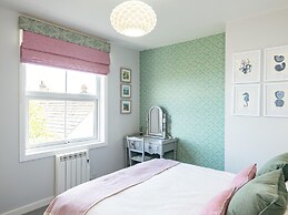 Blue Lobster Cottage