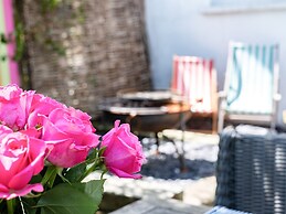 Blue Lobster Cottage