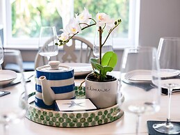 Blue Lobster Cottage