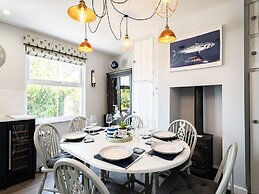 Blue Lobster Cottage