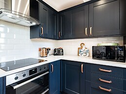 Blue Lobster Cottage