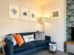 Blue Lobster Cottage