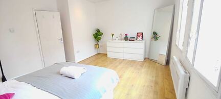 3 Bed Flat Liverpool st Spitalfields