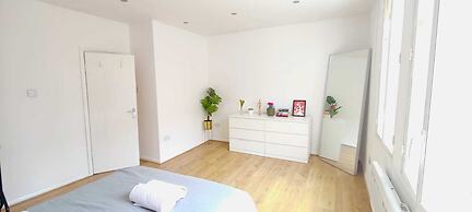 3 Bed Flat Liverpool st Spitalfields