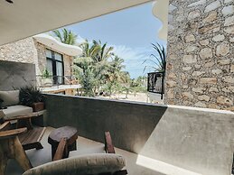 Cucu Hotel - El Cuyo