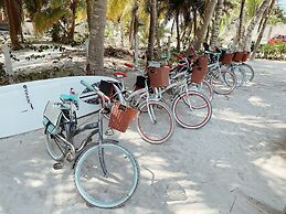 Cucu Hotel - El Cuyo