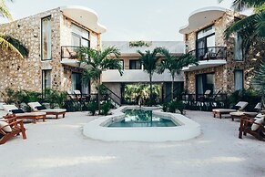 Cucu Hotel - El Cuyo