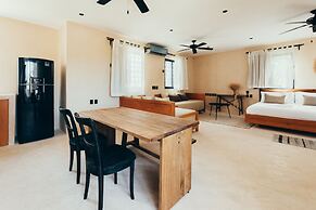 Cucu Hotel - El Cuyo