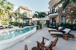 Cucu Hotel - El Cuyo