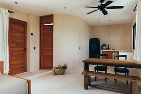 Cucu Hotel - El Cuyo