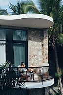 Cucu Hotel - El Cuyo