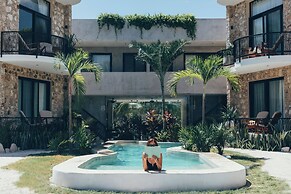 Cucu Hotel - El Cuyo