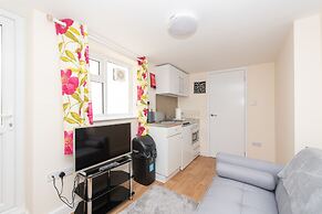 Modern Studio Apartments in Castle St