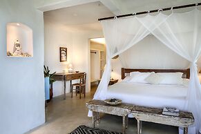 Hotel Calá & Divino