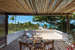 Hotel Calá & Divino