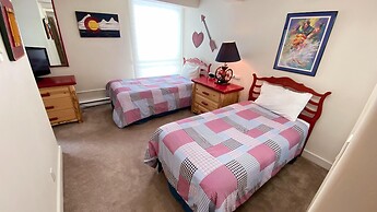 #010 Vail International