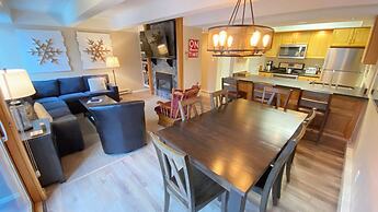 #208 Vail International