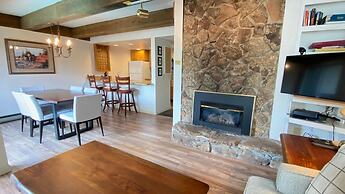 #305 Vail International