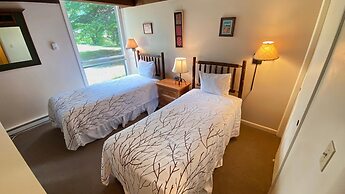 #112 Vail International