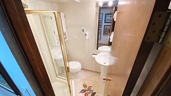 #205 Vail International