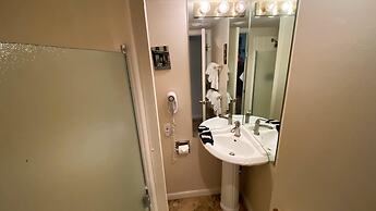 #211 Vail International