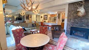 #211 Vail International