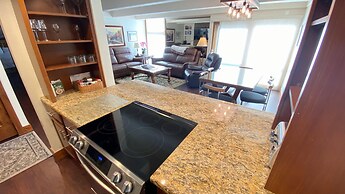 #307 Vail International