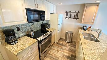 #106 Vail International