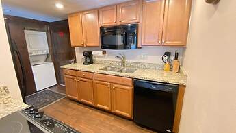 #102 Vail International