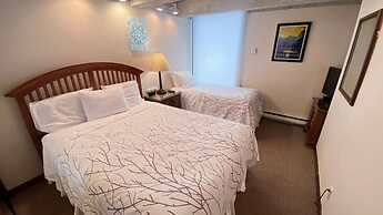 #102 Vail International