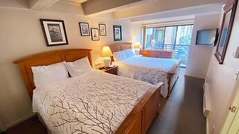 #105 Vail International