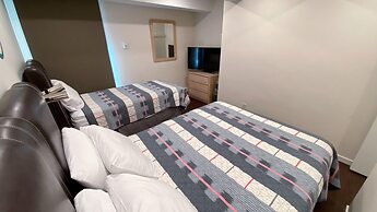 #005 Vail International