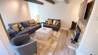 #301 Vail International