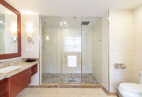 Ramada Plaza by Wyndham Chongqing West