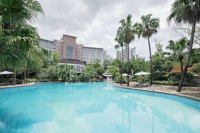 Ramada Plaza by Wyndham Chongqing West