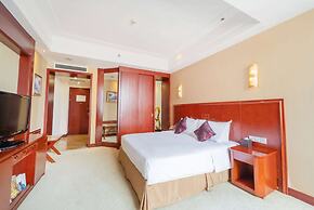 Ramada Plaza by Wyndham Chongqing West