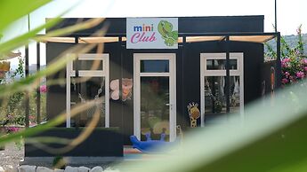 Ramada Resort by Wyndham Kizkalesi