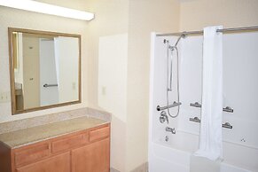 Wingate by Wyndham Youngstown/Austintown