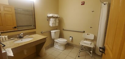 Wingate by Wyndham Youngstown/Austintown