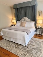 Rose Hill Inn
