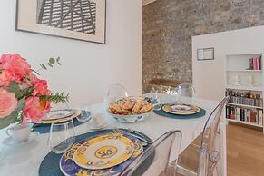 Wine Not Apartment in Como City Centre