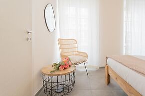 Enchanted Como City Apartment