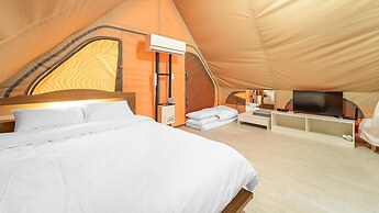 Goseong Bluebeach Pension&glamping