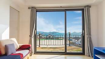 Goseong Bluebeach Pension&glamping