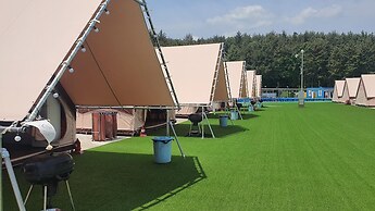 Goseong Bluebeach Pension&glamping