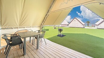 Goseong Bluebeach Pension&glamping