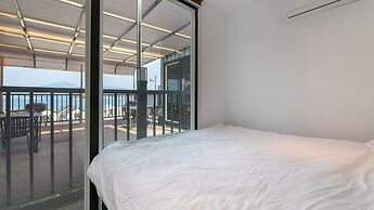 Goseong Bluebeach Pension&glamping